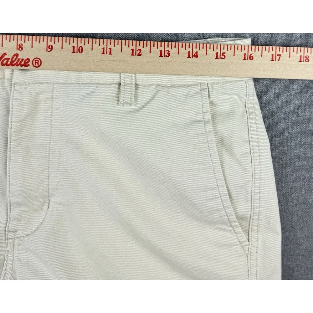 Chaps Stretch Chino Shorts Mens 32 Beige Khaki Flat Front Casual Golf Preppy